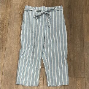 Chico's Women’s Waist Tie Blue White Striped Nautical Capris Size 1.5/10P
